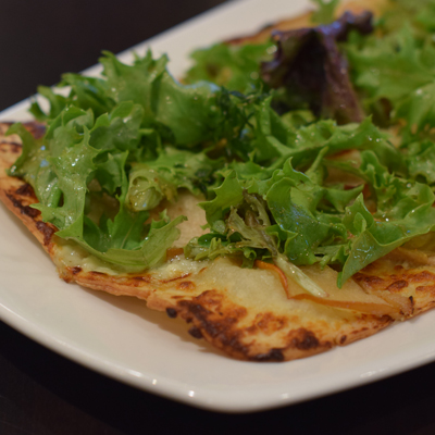 MTM Pear and Gorg Flatbread