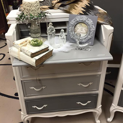 Secretly Shabby dresser