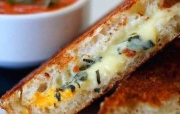 Cozy's Cafe Grilled Cheese