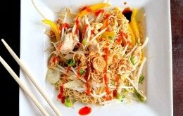 Vietnamese Stir Fry Noodles