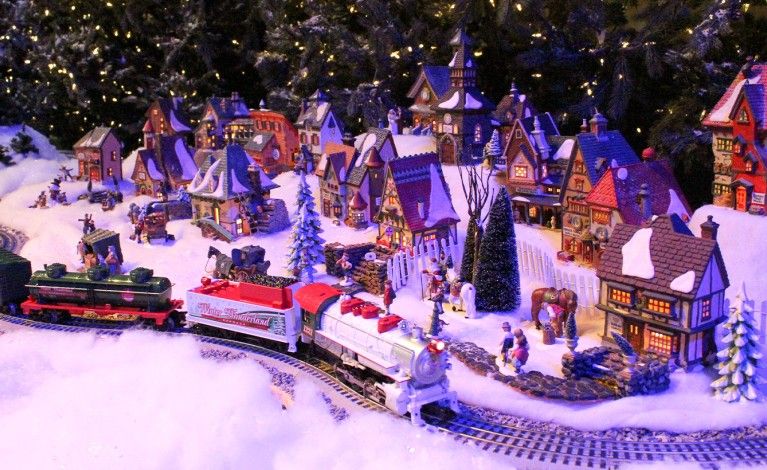 Train Display at Christmas at the Junction