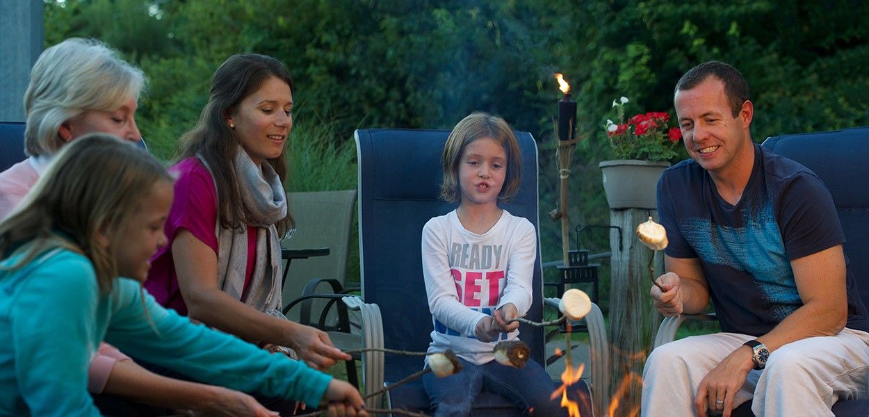 Content image Image file family-fun.jpg
